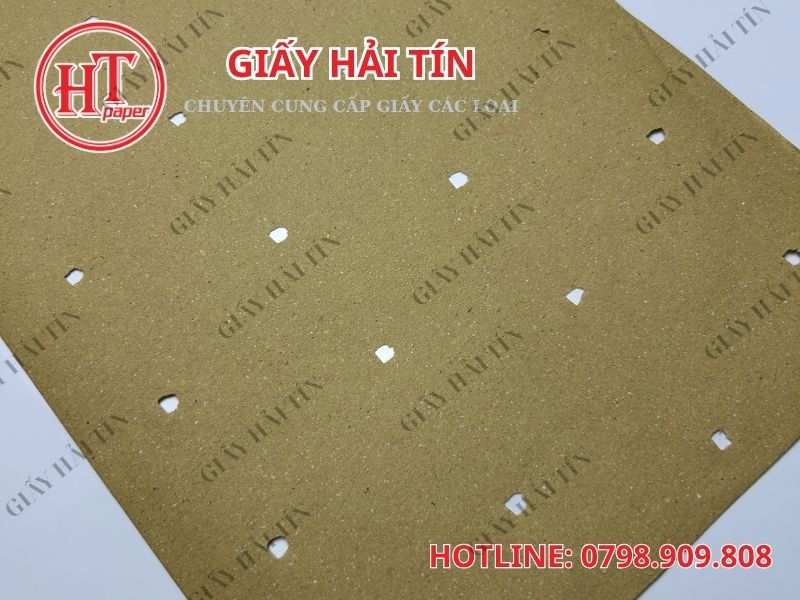 CÁCH LỰA CHỌN LOẠI GIẤY ĐỤC LỖ PHÙ HỢP TRONG NGÀNH MAY